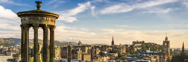 Vuelos baratos desde Barcelona a Edimburgo | Vueling