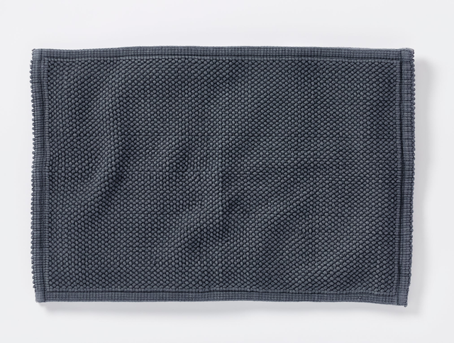 Pebbled Organic Bath Rug