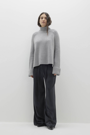 ISABELLA CASHMERE TURTLENECK