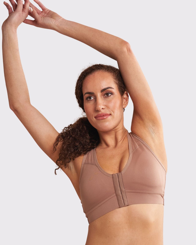 Bianca Pocketed Front Closure Sports Bra