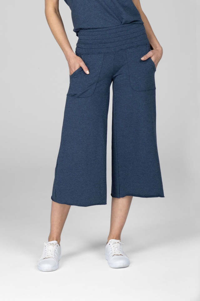 KIRAGRACE COZY BOHO CROP YOGA PANT: HEATHER LAKE