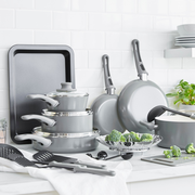 Soft Grip 18-Piece Cookware Set