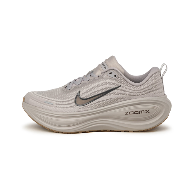 Nike Vomero Plus