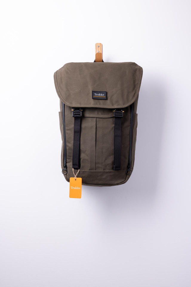 Sample Sale | Olive Bannoch Pro Backpack