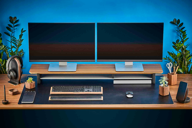 Wood Headphone Stand