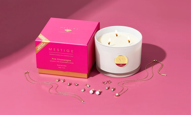 Pink Champagne Candle with Hidden Jewellery