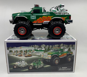 Hess 2007 Die Cast Monster Truck w/Motorcycles