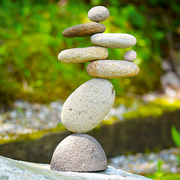 Ancient Graffiti Eight Stone Cairn 14H