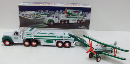 Hess 2002 Die Cast Toy Truck w/Ramp & Airplane