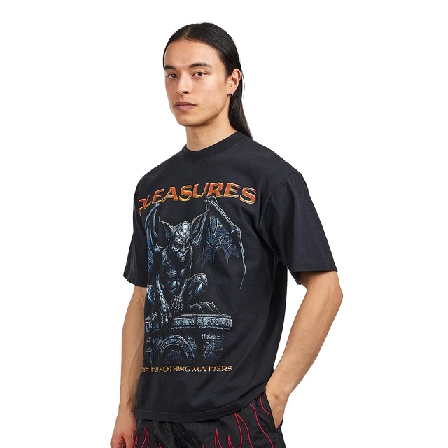 PLEASURES - Gargoyle T-Shirt - M