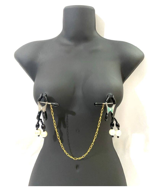 KamukLife Gold Chain Nipple Clip BDSM for kinky fun and Adult Party, sexy products