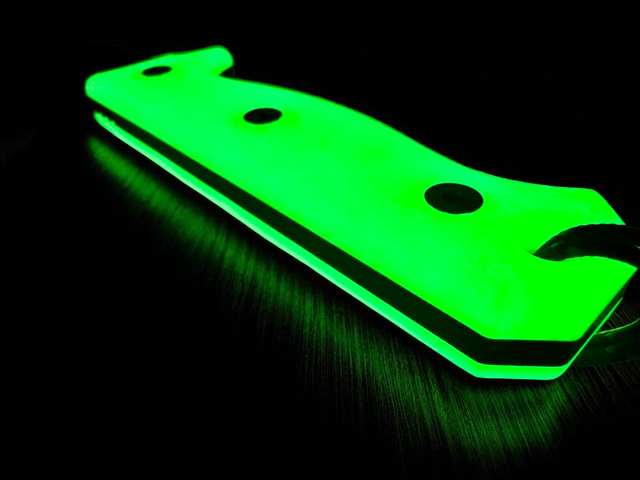 ERGO R4A PRO - Ready 4 Action - Fixed Blade Knife ( UGM GLOW Scales ) š„ New š„