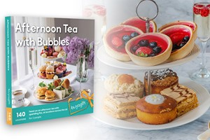 Afternoon Tea with Bubbles Experience Box
