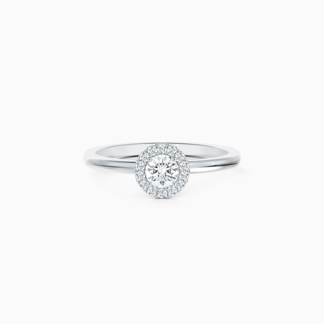 Aura Round Brilliant Diamond Ring in Platinum
