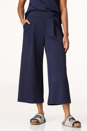  Cato Fashions | Cato Solid Scuba Cropped Pants