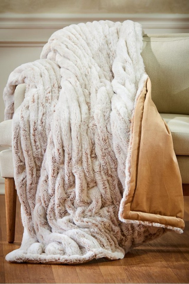 La Parisienne Faux Fur Throw
