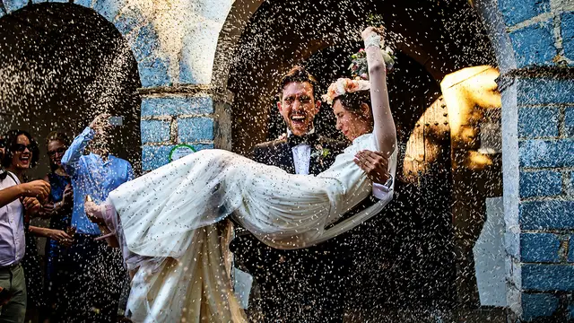 The Wedding Story: Capture Creative and Authentic Photos with Davina and Daniel Kudish