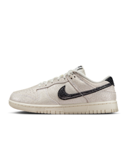 Nike Dunk Low SE Women's Shoes