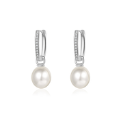 Elegant Freshwater Pearl Earrings WE00558