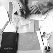 MOONLIGHT GRAPES Chandelier Earring