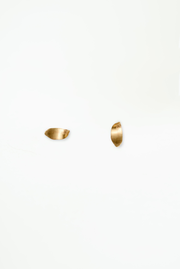 Smudge Wisp Earring - Single