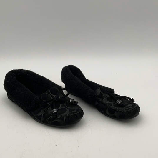 Womens Black Signature Print Round Toe Slip-On Casual Loafer Shoes Size 7.5