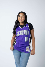 2002-03 Peja Stojakovic Hardwood Classic Road Jersey