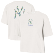 Women's New York Yankees  '47 Natural Full Bloom Cropped T-Shirt
