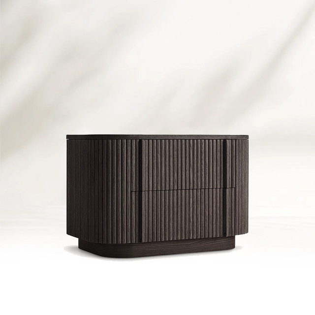 Mulho Closed Nightstand