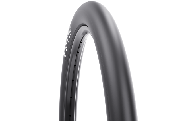 ThickSlick 1.95 x 27.5" Comp 30tpi DNA tire