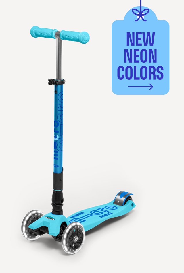 Micro Maxi Foldable LED Scooter