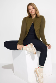 The Diamond Quilted Hybrid Jacket - Dark Olive