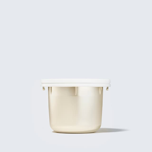 Revitalizing Supreme+ Bright Soft Moisturiser Refill