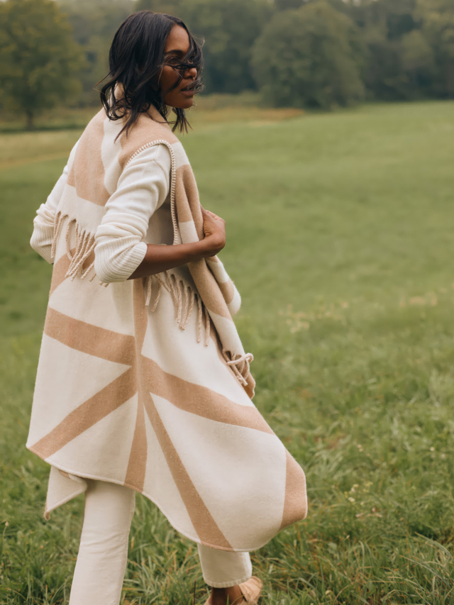 Camel/Off_White Geo Diamond Milda Vest | Women's Ponchos \u0026 Wraps | J.McLaughlin