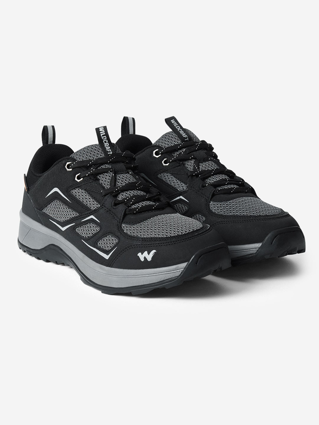 Men HYPAGRIP Terra Lite LA Low Ankle Trekking Shoes - Black