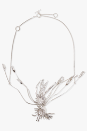 Floral Detail 3D Necklace | Silver