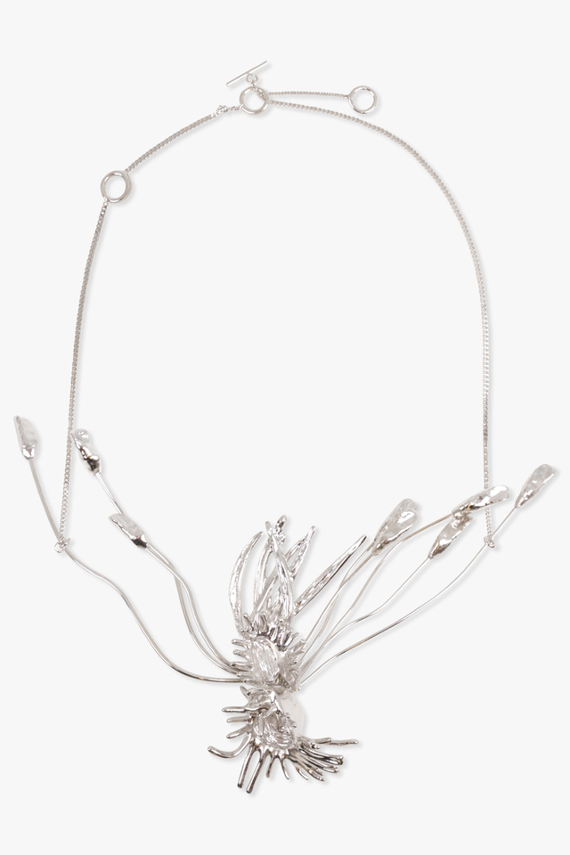 Floral Detail 3D Necklace | Silver