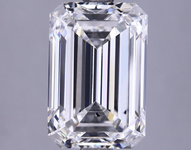 3.01 Carat Emerald Shaped Excellent Cut F-VS2 IGI Certified Lab Grown Diamond