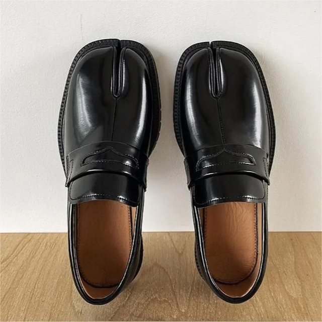 Split Toe Loafers for Men and Women - Thick Sole Casual Leather Shoes