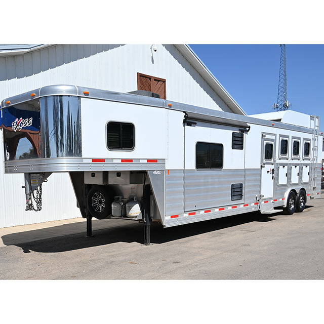 2019 Exiss 4 Horse Trailer with 14' LQ, Slide out, Hay Rack, Prewired for a Generator