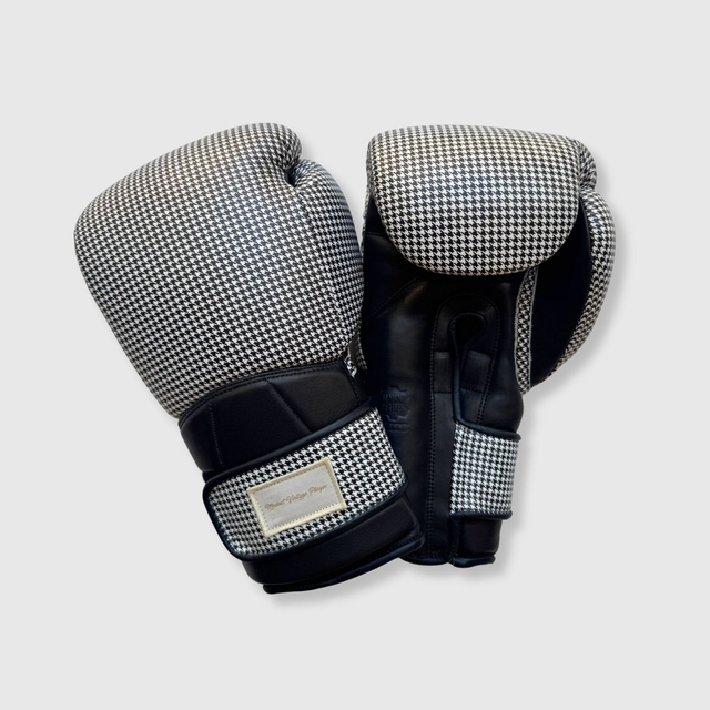Elite Houndstooth Leather Boxing Gloves (Strap Up) - Black