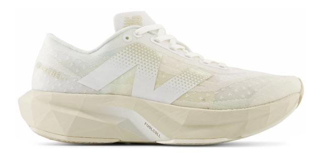 Women's New Balance FuelCell Rebel v4