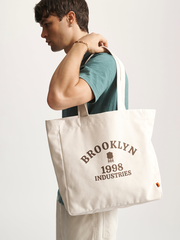 Brooklyn 1998 Tote Bag in Natural
