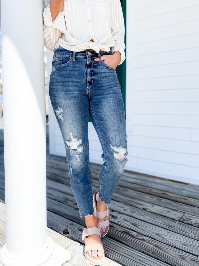 Judy Blue Here Comes The Sun Medium Wash High Rise Distressed Relaxed Fit Jeans