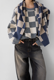 CHECKERED CREWNECK SWEATER