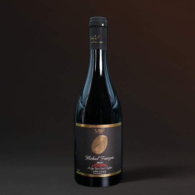 Non-Alcoholic Semi Sweet Wine