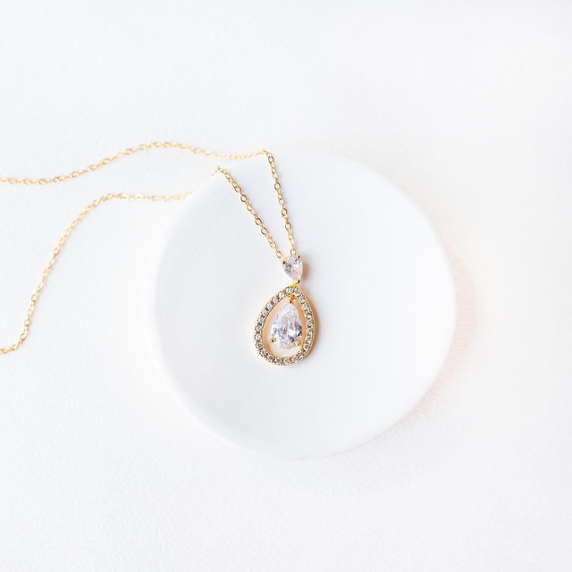 Gold Teardrop Necklace