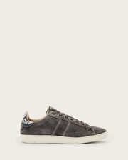 Leon Low Top Sneakers