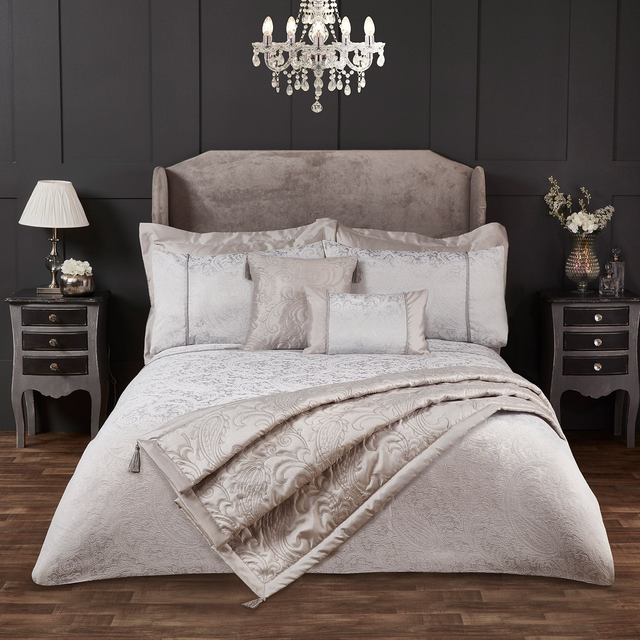 Paisley Silver Luxury Cotton Rich Jacquard Duvet Cover