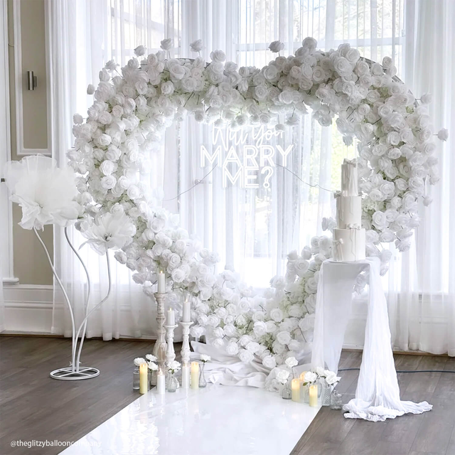 8ft White Rose Flower Wall Romantic Atmosphere Heart Shaped Wedding Decoration Indoor